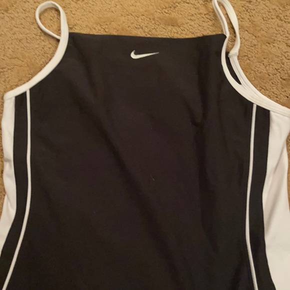Nike tank - Picture 1 of 4